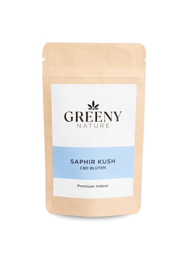 Produktbild Saphir Kush CBD-Blüten im geschlossenen 1G Standbodenbeutel – freigestellt & hochwertig dargestellt